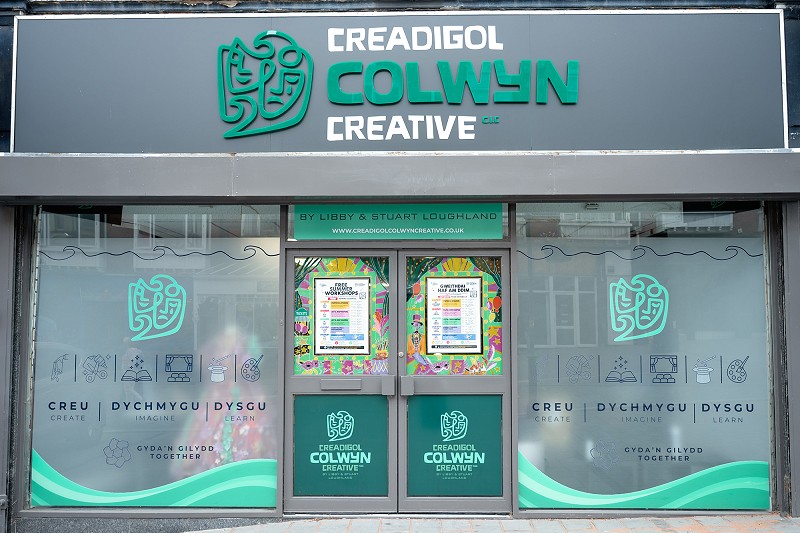 Tu allan i Creadigol Colwyn Creative